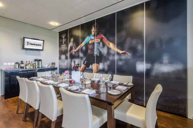 Single Executive Box