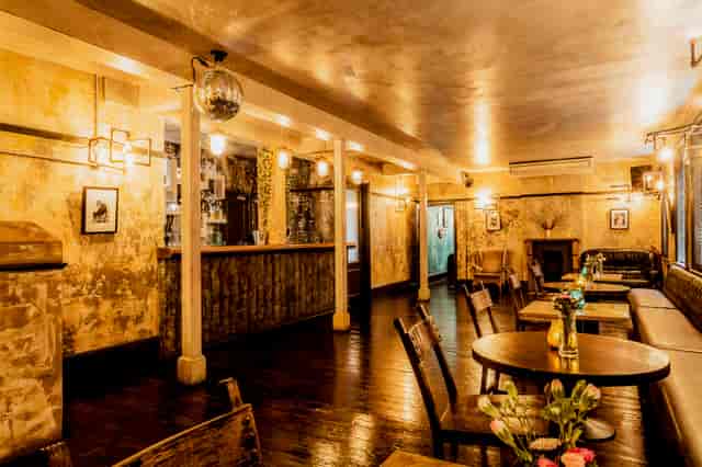 Cozy music room at Prince Of Peckham, perfect for intimate gatherings and events.