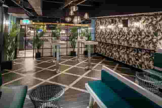 Palm Lounge