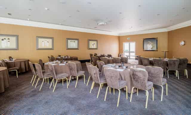 Newbury Suite 2