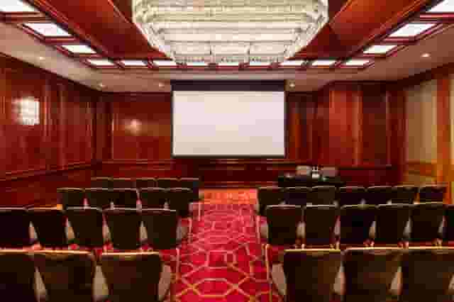 Radisson Blu Edwardian Heathrow