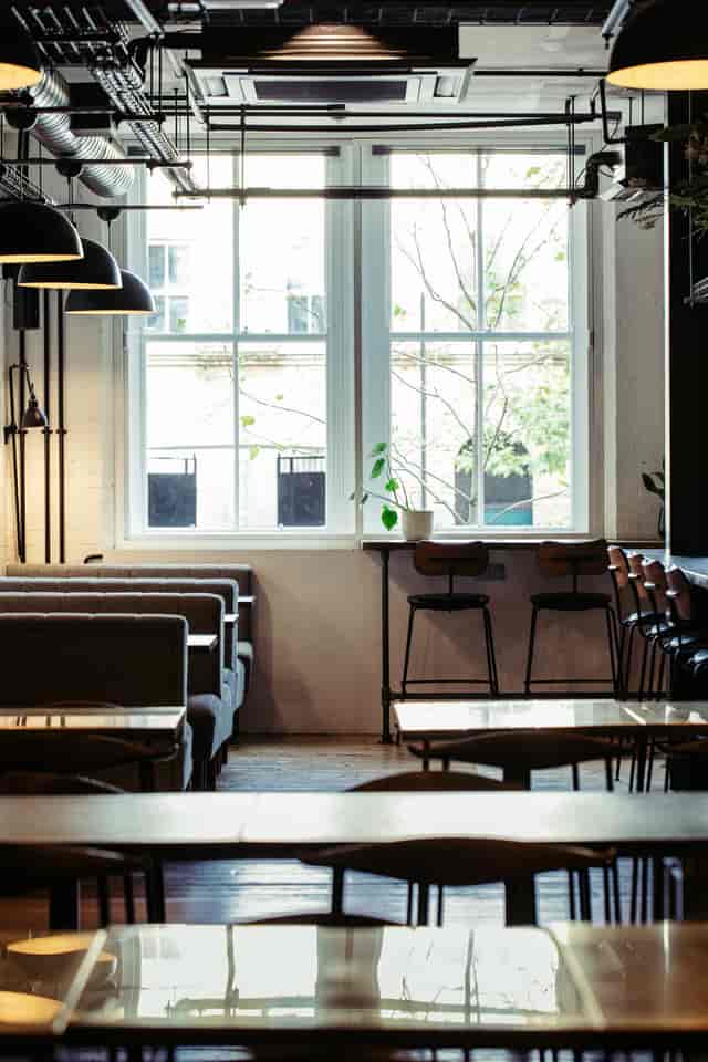 Modern lounge breakout space at The Ministry, ideal for collaborative meetings and coworking.