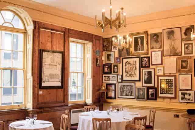 Charming dining room at The Union Club, perfect for intimate gatherings and corporate events.