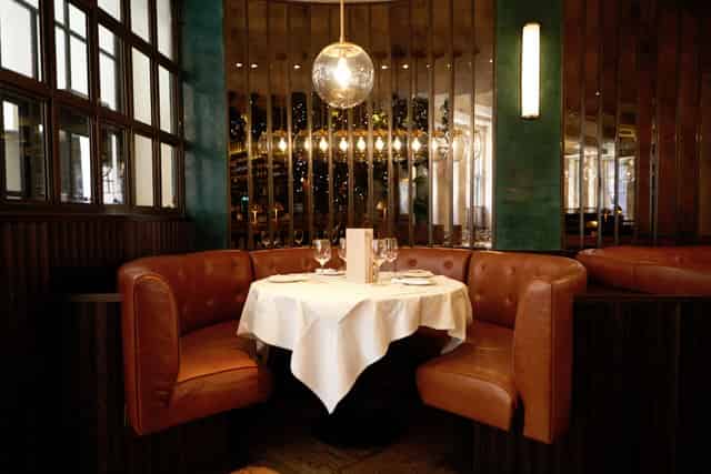 Exclusive & semi-private hire