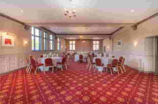 Manor Suite