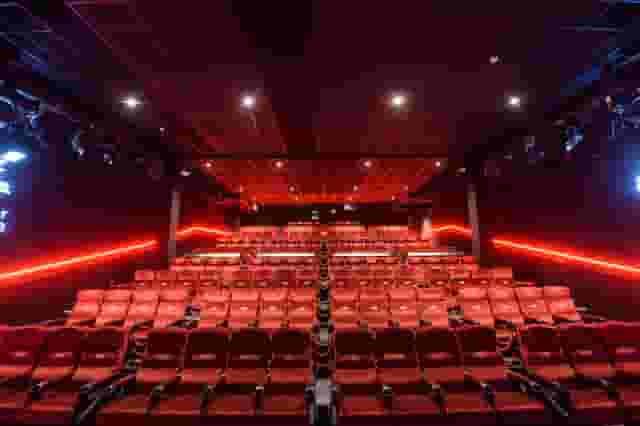 Screen 4DX
