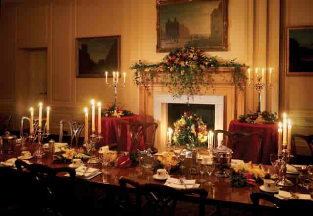 Elegant dining table with candlelight in The Inner Temple for formal events.
