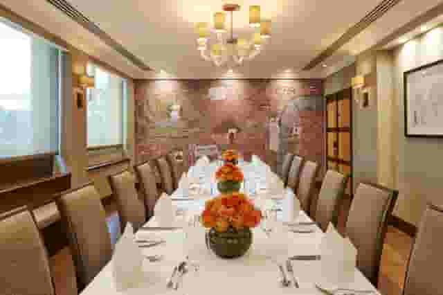 Jumeirah Lowndes Hotel