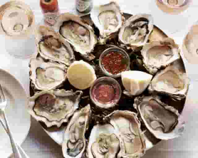 HIX Oyster & Chop House