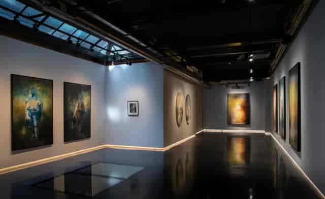 3 Hanover Square - image 2