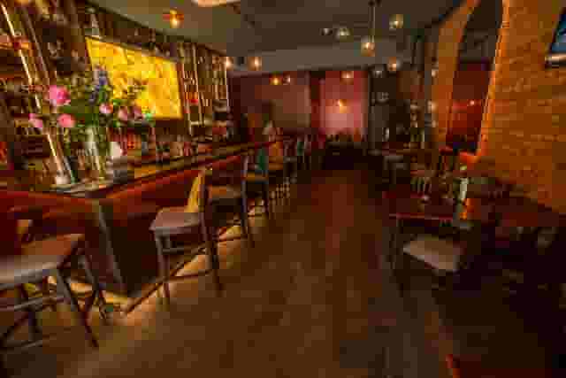 BAR 8