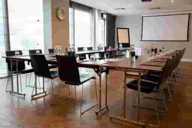 Harbour Suite 1
