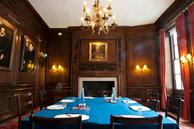 Sophisticated meeting room in Skinners' Hall with elegant decor, ideal for events.