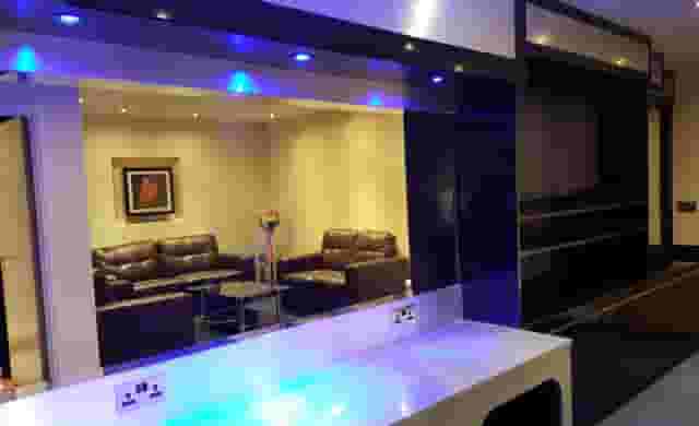 Executive lounge 