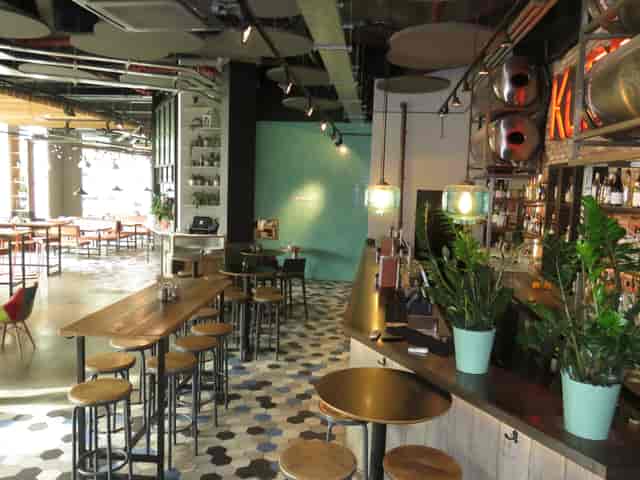 Modern bar in KuPP, ideal for networking events and casual meetings.