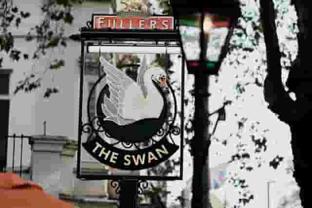 The Swan, Hyde Park