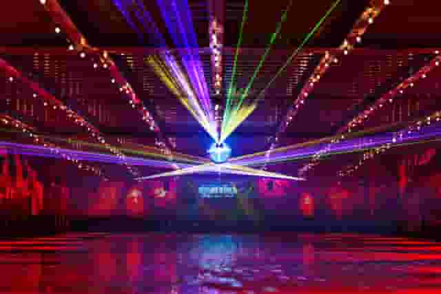 QUEENS Skate Dine Bowl