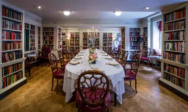 Seamus Heaney Library: executive dining, board meeting, private event