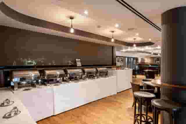 Piano Bar - Mezzanine Level