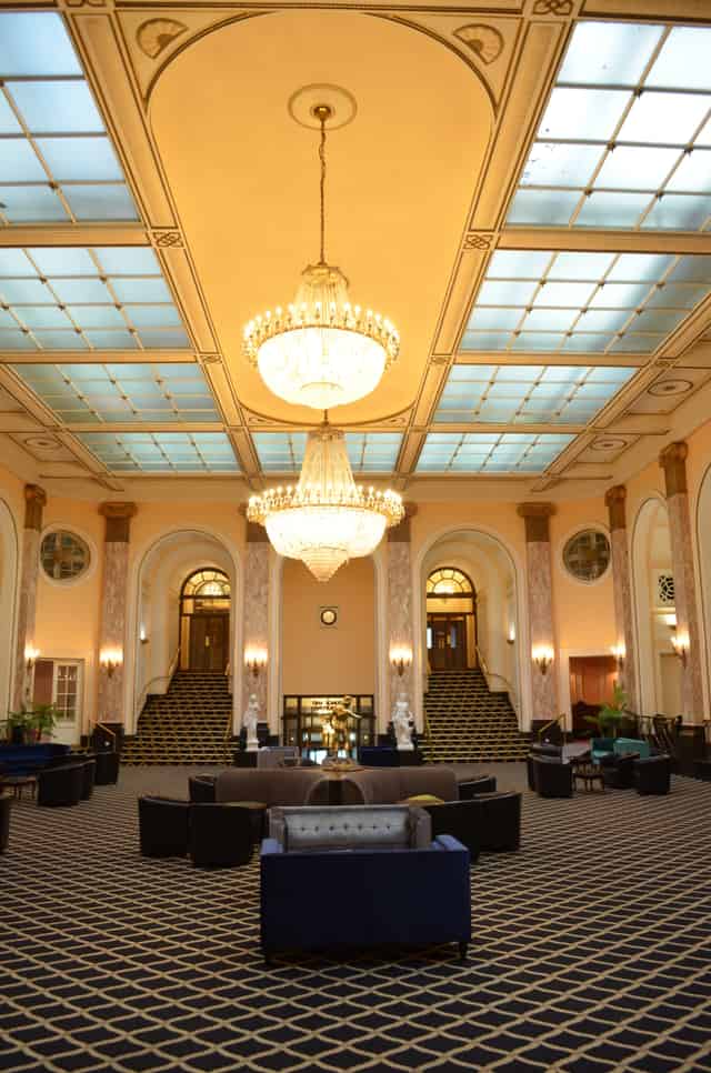 Grand Lounge