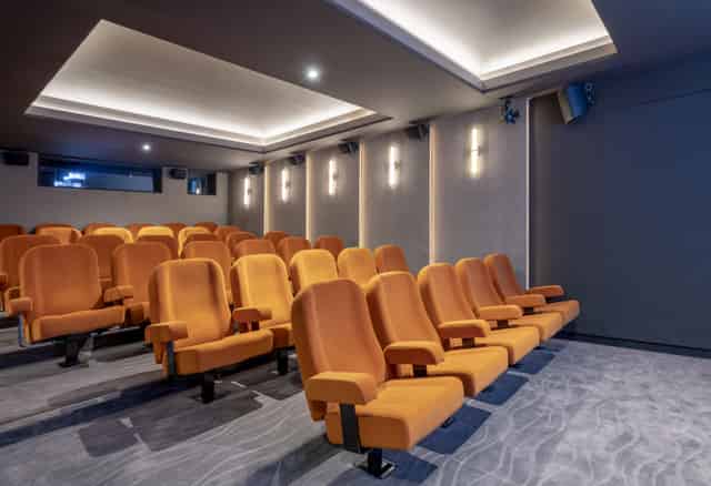 Ciné Lumière 2