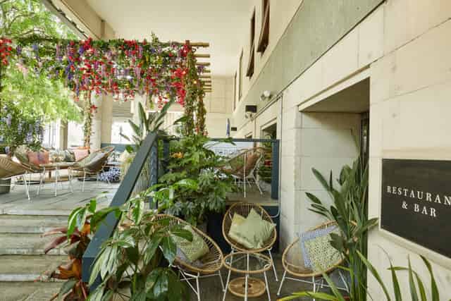 Summer Terrace