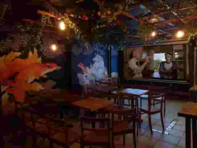 Secret Garden Room