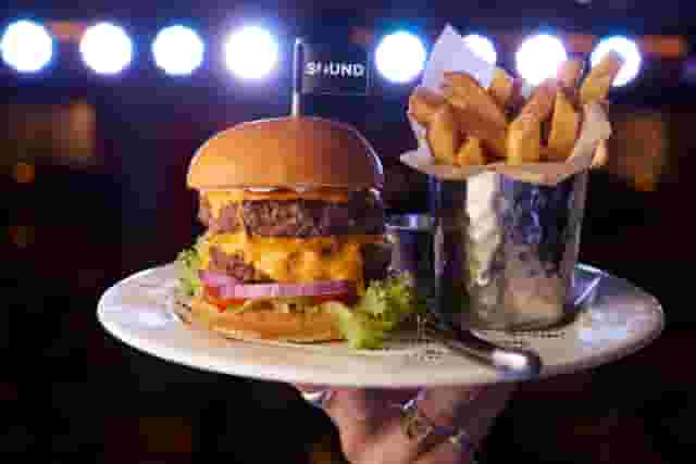 SOUND Sports Bar