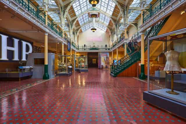 Industrial Gallery 