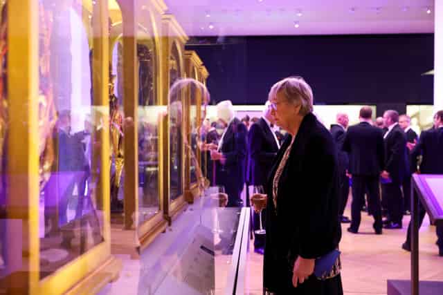 Medicine: The Wellcome Galleries 