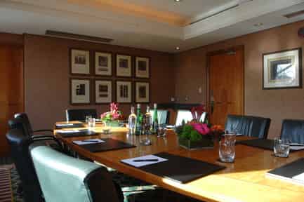 Boardroom Meeting Room