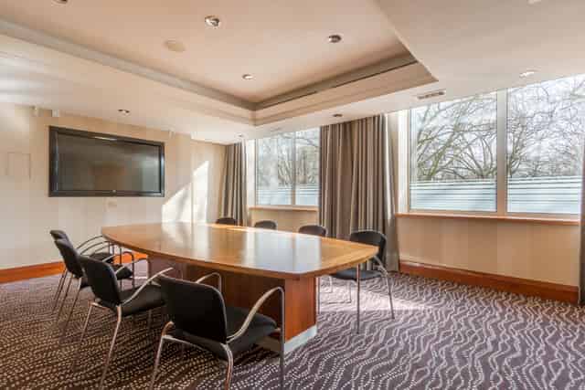 Boardroom Meeting Room