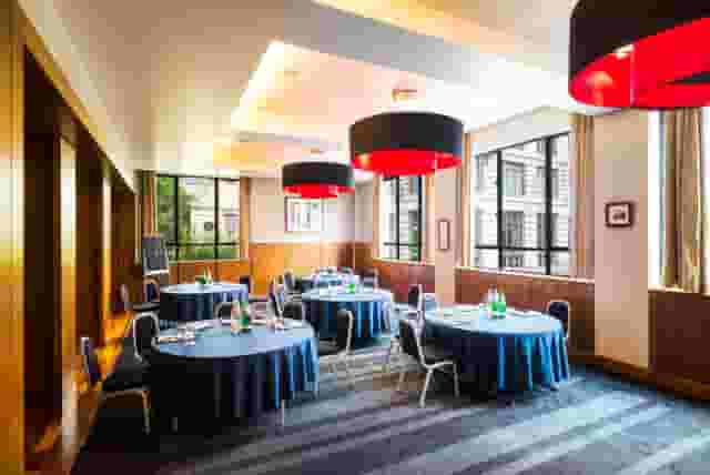 Apex City of London Hotel