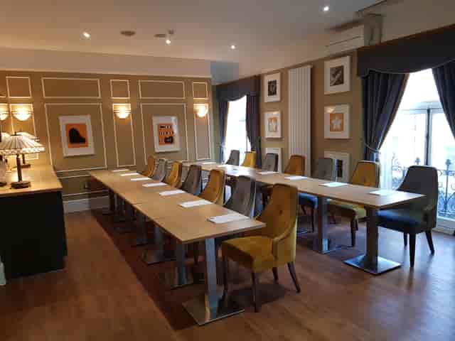 Spotlight Lounge meeting room at Wolverhampton Grand Theatre, ideal for workshops and conferences.