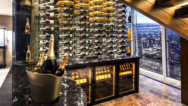 Sky Lounge
