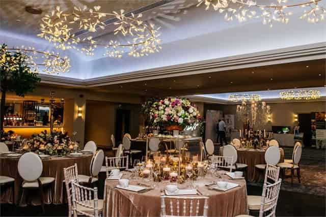 Lakeside Suite