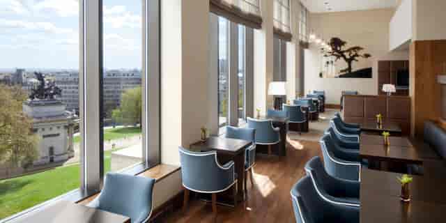 London Park Lane executive lounge, city views, networking event