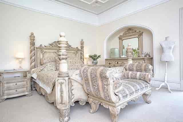 Elegant bedroom at Berwick Lodge, ideal for intimate events and VIP accommodations.