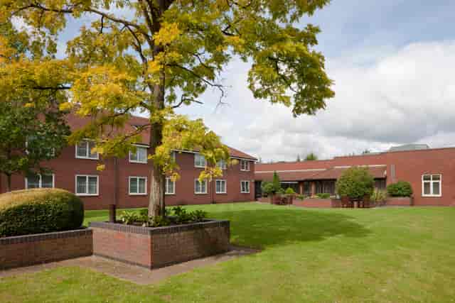 Redgrave outdoor event space at Holiday Inn High Wycombe, ideal for conferences and retreats.