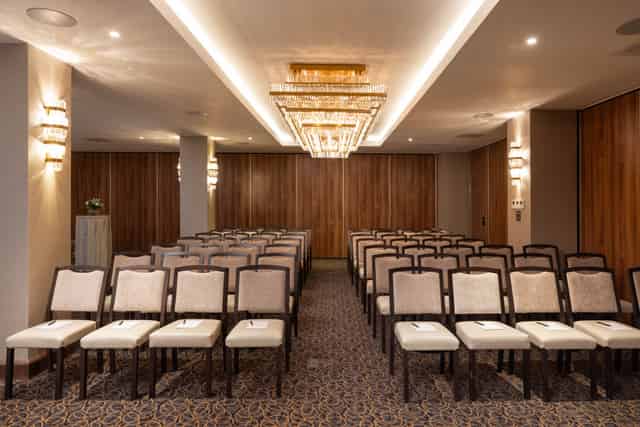 Royal London Suite