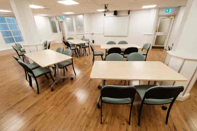 Susanna Barford Room in Southwark Cathedral, bright meeting space for workshops and events.