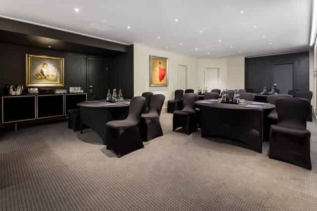 Private Suite 5