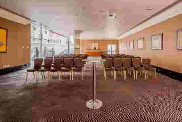 Radisson Blu Edwardian Heathrow