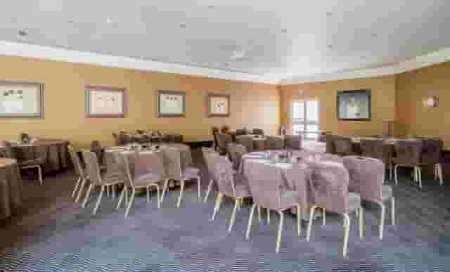 Radisson Blu Edwardian Heathrow