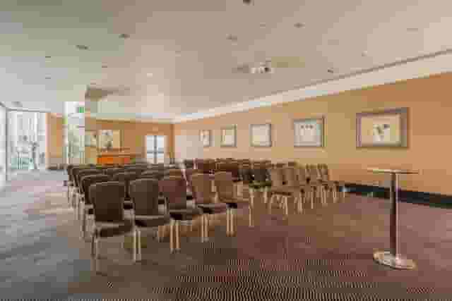 Radisson Blu Edwardian Heathrow