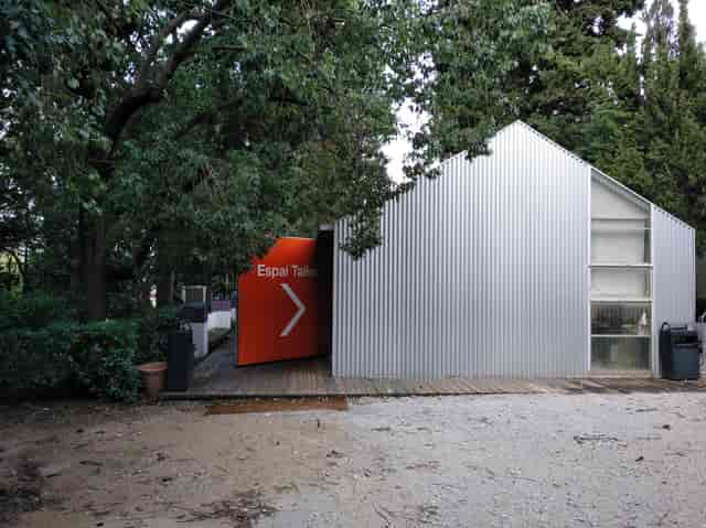 Cypress Garden at Fundació Joan Miró: modern venue for creative events and gatherings.