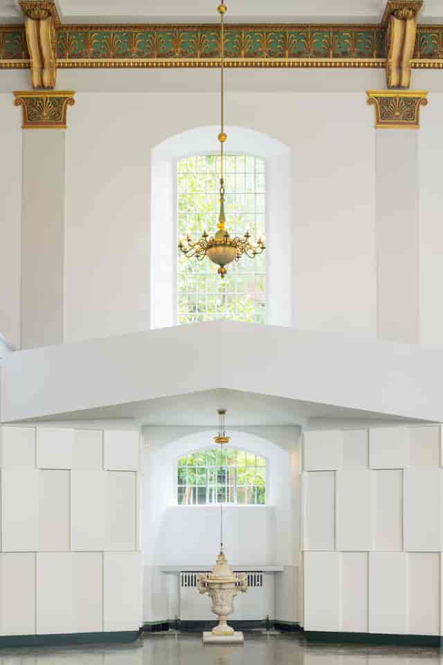 Elegant event space in St John's Church, high ceilings, ideal for meetings and gatherings.