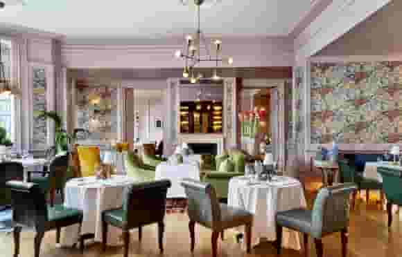 The White Room 