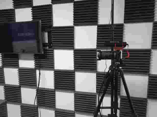Charles et Danes Podcast room