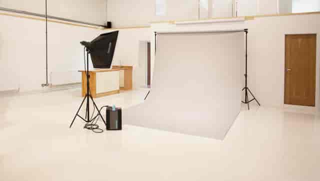 Versatile event space in Des Fildes Hire Studio, ideal for photo shoots and workshops.